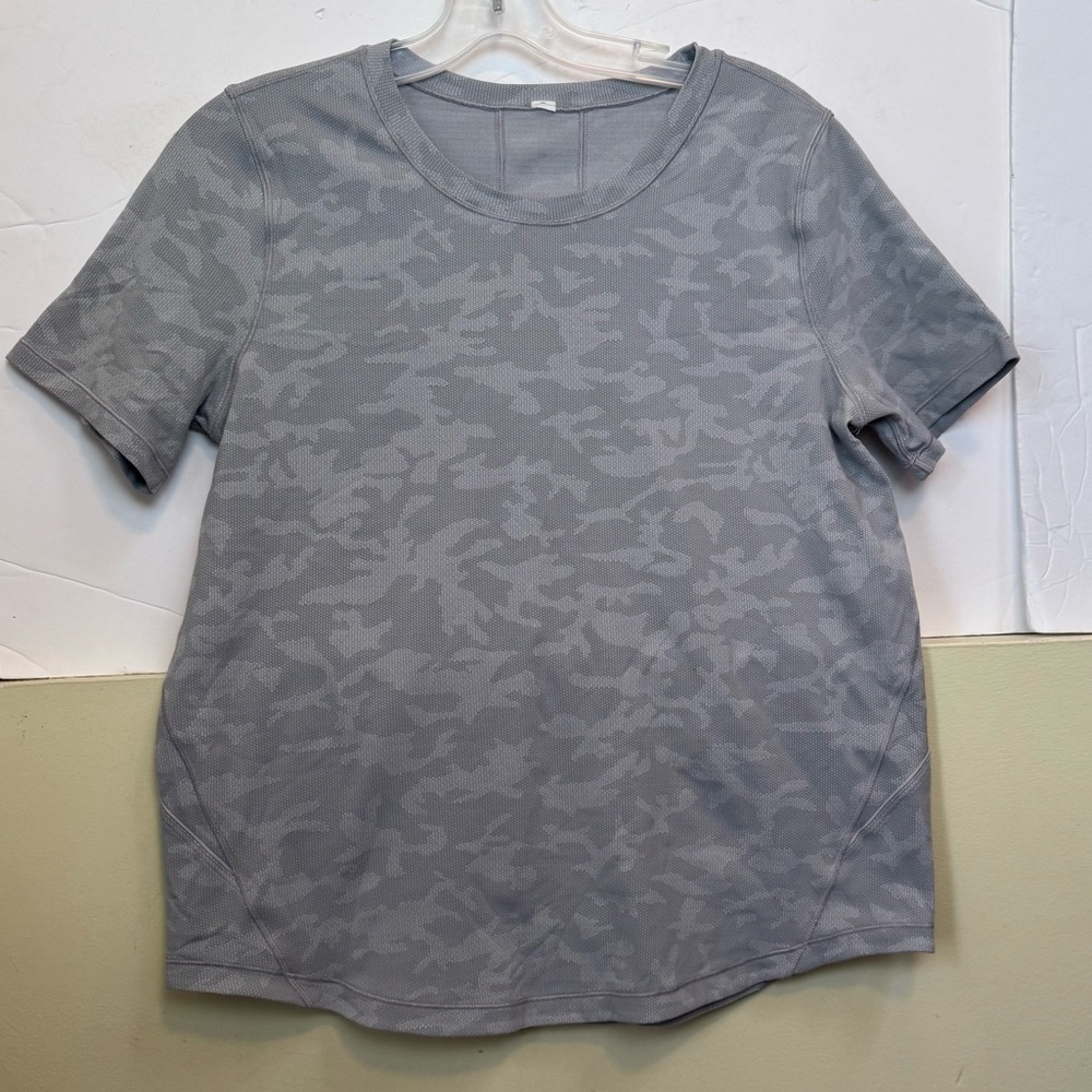 Lululemon Long Distance Camo Short Sleeve Shirt Crew Top Tee Swiftly Stretch 8 - Picture 2 of 16